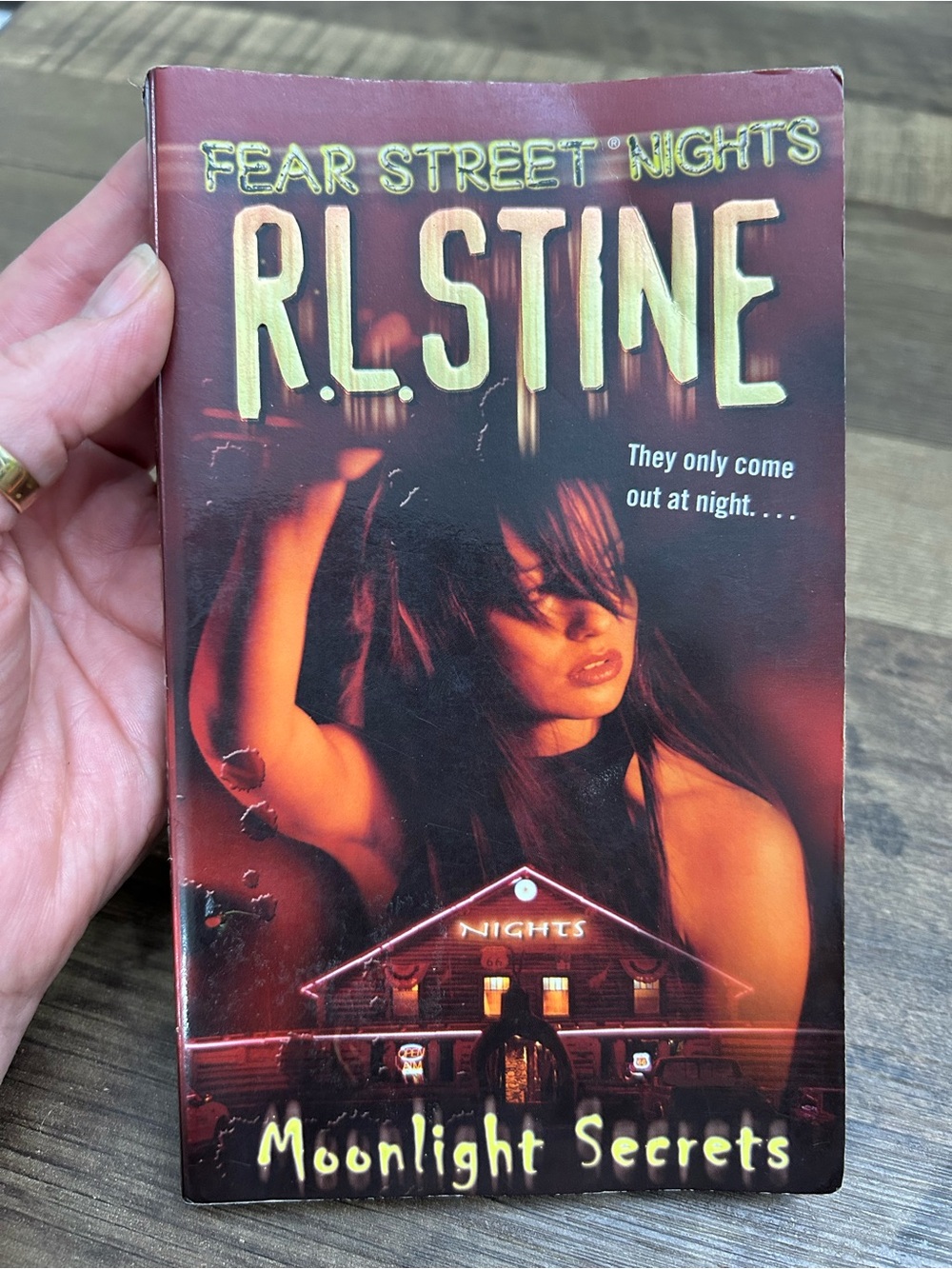 Fear Street Nights - Moonlight Secrets by RL Stine (Book 1) Paperback
